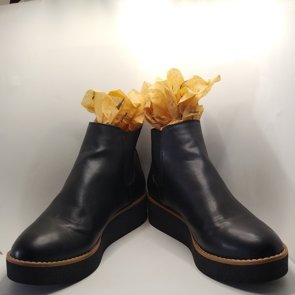 H&M DIVIDED BOOTIES - Picture 2 of 7